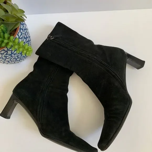 ♥️♥️♥️ Gucci black suede boots size 7 US♥️♥️♥️ - Picture 1 of 6